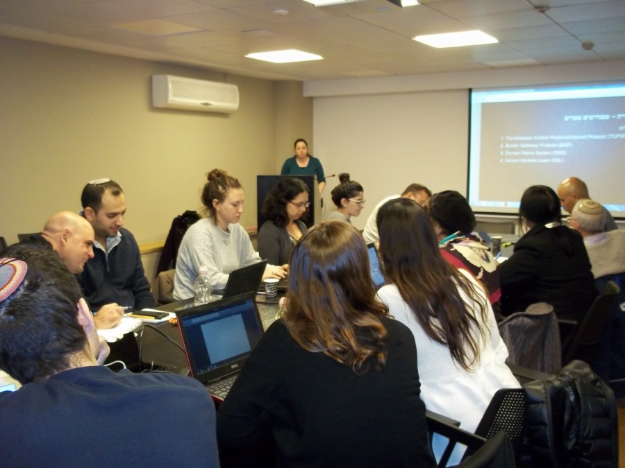 photo taken in course: Between Cyber Wars and Internet Governance